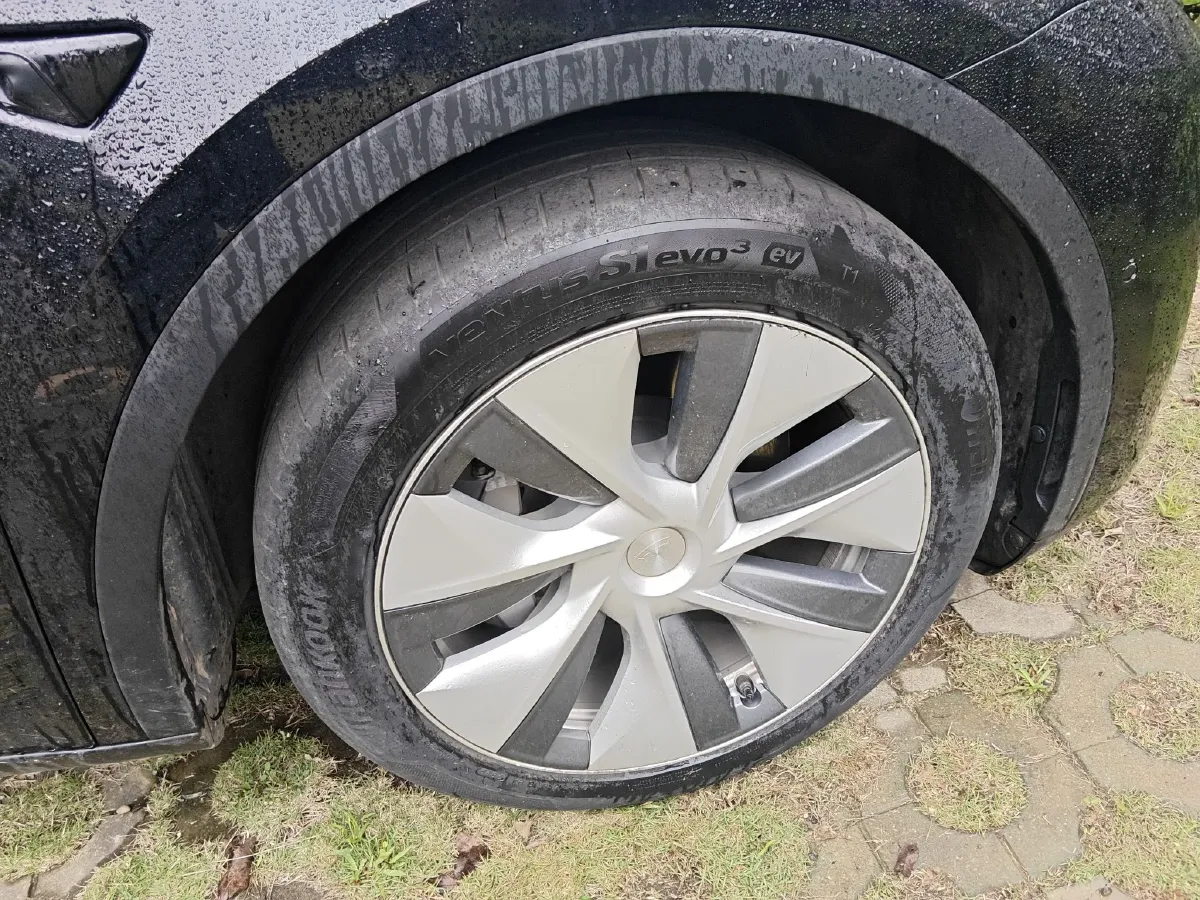 2022 Tesla Model Y BEV 60KWH,autocango,china used car exporter,china ev exporter,chinese used car exporter,chinese used ev exporter