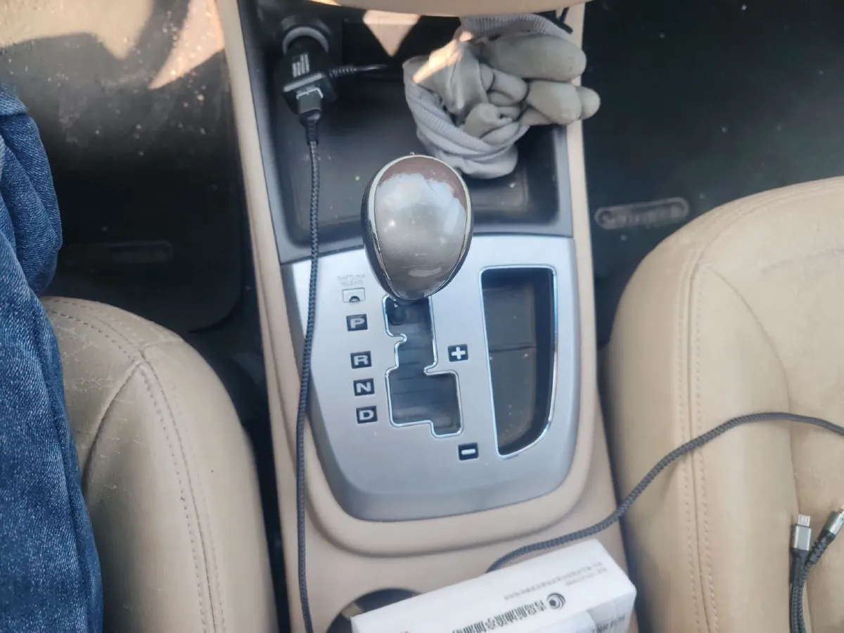 2012 Hyundai Santafe Classic 2.4L 174HP L4 6AT,autocango,china used car exporter,china ev exporter,chinese used car exporter,chinese used ev exporter