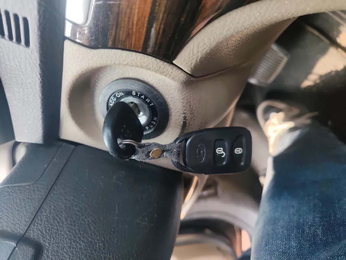 2012 Hyundai Santafe Classic 2.4L 174HP L4 6AT,autocango,china used car exporter,china ev exporter,chinese used car exporter,chinese used ev exporter