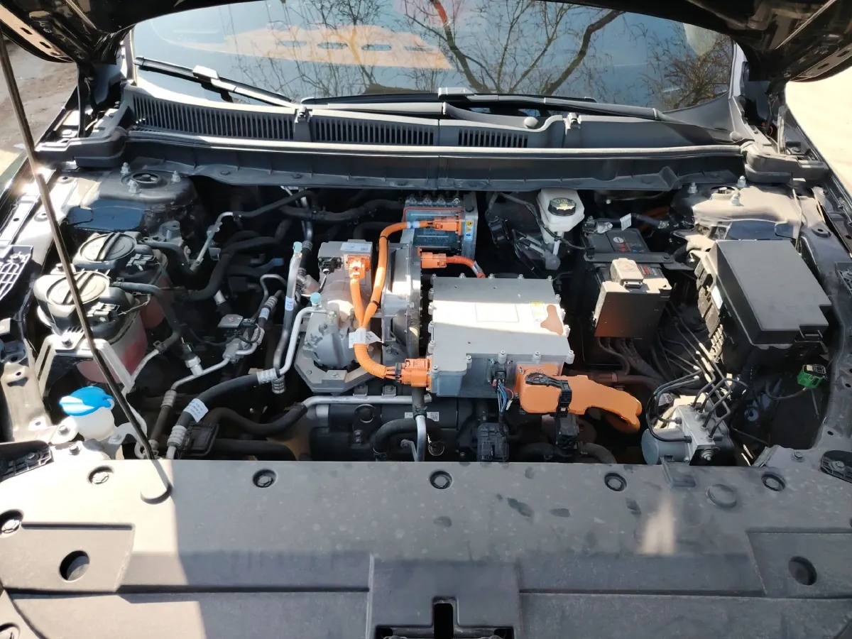 2023 HongQi E-QM5 BEV 82KWH,autocango,china used car exporter,china ev exporter,chinese used car exporter,chinese used ev exporter