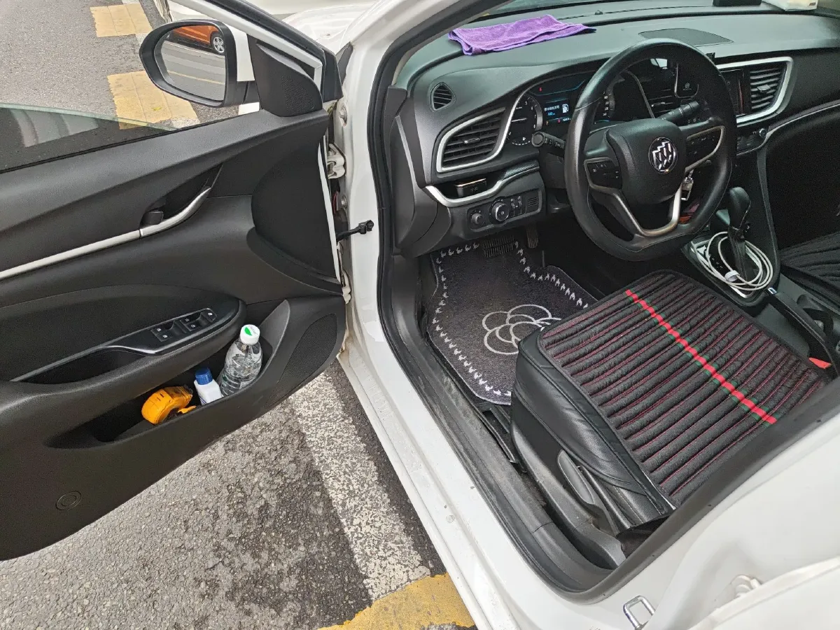 2021 Haval H6 2.0T 224HP L4 7DCT,autocango,china used car exporter,china ev exporter,chinese used car exporter,chinese used ev exporter