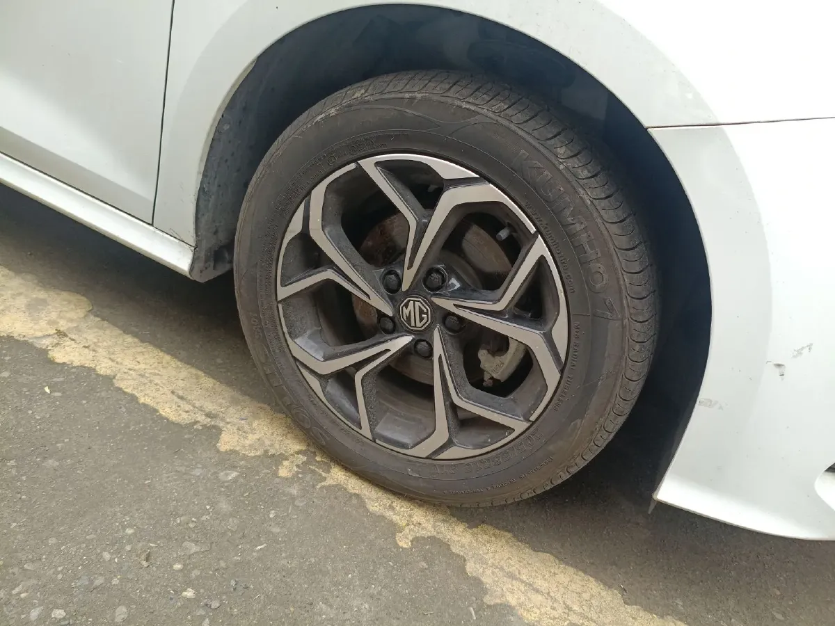 2022 MG 5 1.5L 120HP L4 CVT,autocango,china used car exporter,china ev exporter,chinese used car exporter,chinese used ev exporter