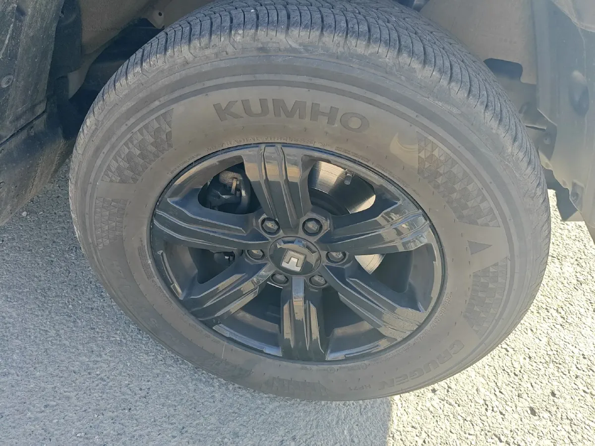 2024 Tank 300 2.0T 227HP L4 8AT,autocango,china used car exporter,china ev exporter,chinese used car exporter,chinese used ev exporter