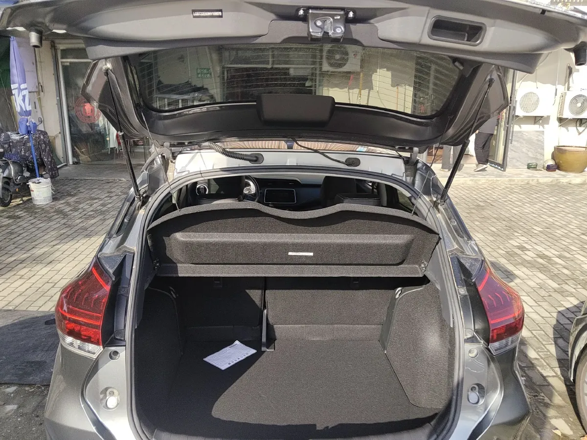 2022 Nissan Kicks 1.5L 122HP L4 CVT,autocango,china used car exporter,china ev exporter,chinese used car exporter,chinese used ev exporter