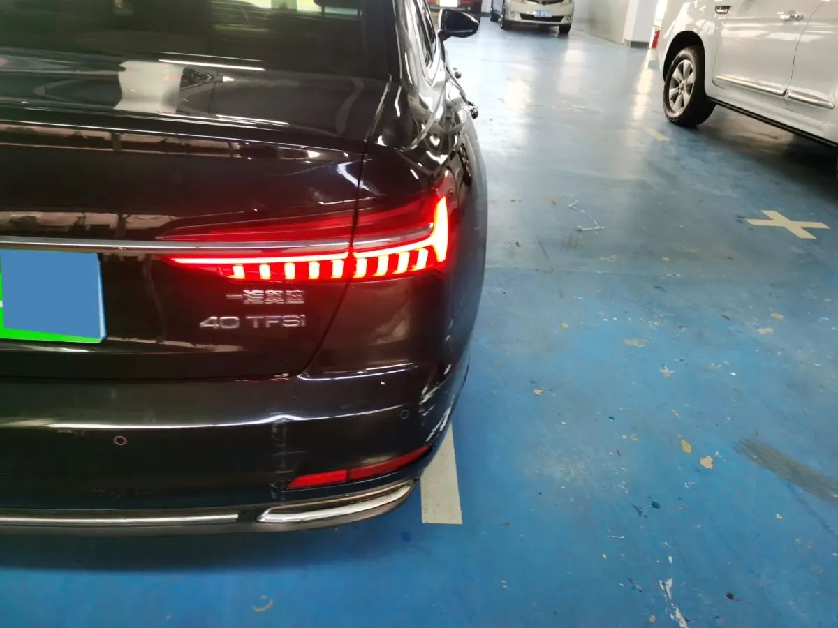 2019 Audi A6L 2.0T 190HP L4 7DCT,autocango,china used car exporter,china ev exporter,chinese used car exporter,chinese used ev exporter