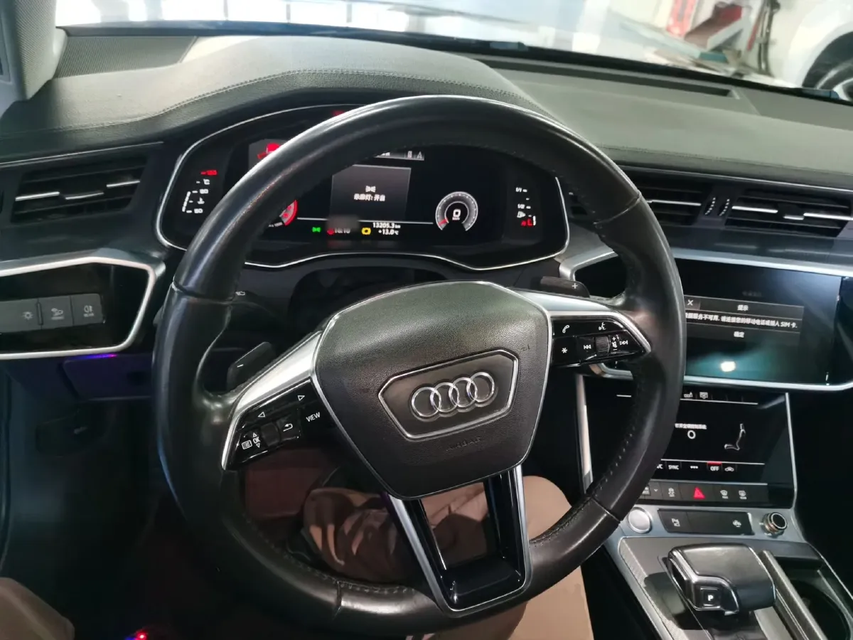 2019 Audi A6L 2.0T 190HP L4 7DCT,autocango,china used car exporter,china ev exporter,chinese used car exporter,chinese used ev exporter