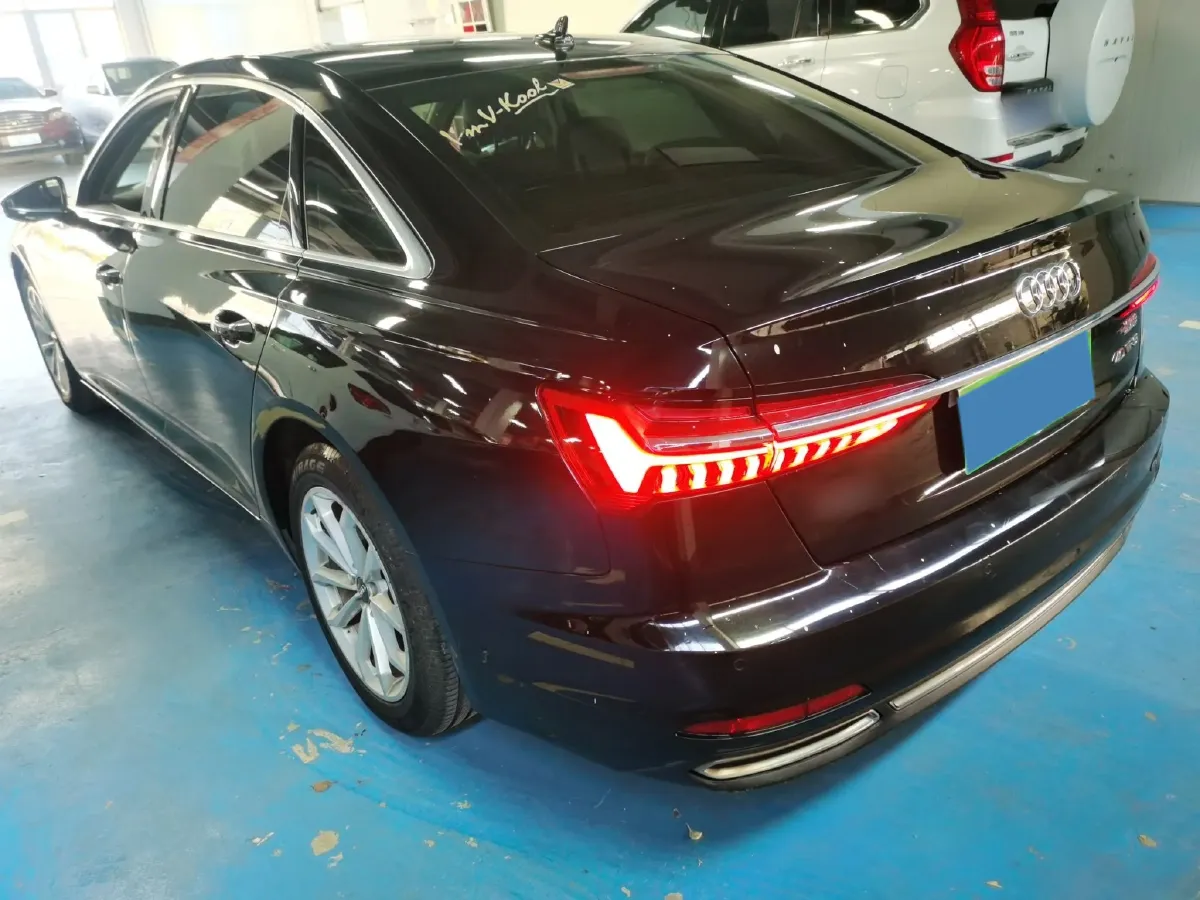 2019 Audi A6L 2.0T 190HP L4 7DCT,autocango,china used car exporter,china ev exporter,chinese used car exporter,chinese used ev exporter