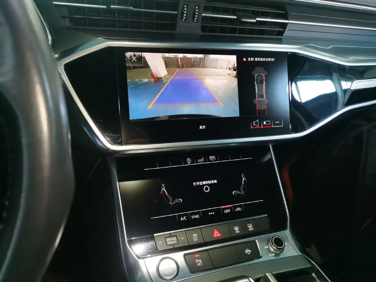 2019 Audi A6L 2.0T 190HP L4 7DCT,autocango,china used car exporter,china ev exporter,chinese used car exporter,chinese used ev exporter