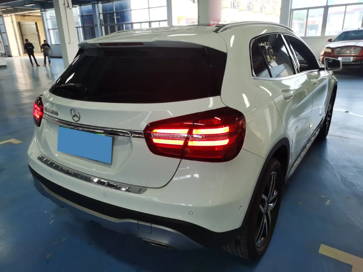 2017 Mercedes-Benz GLA Class 1.6T 156HP L4 7DCT,autocango,china used car exporter,china ev exporter,chinese used car exporter,chinese used ev exporter