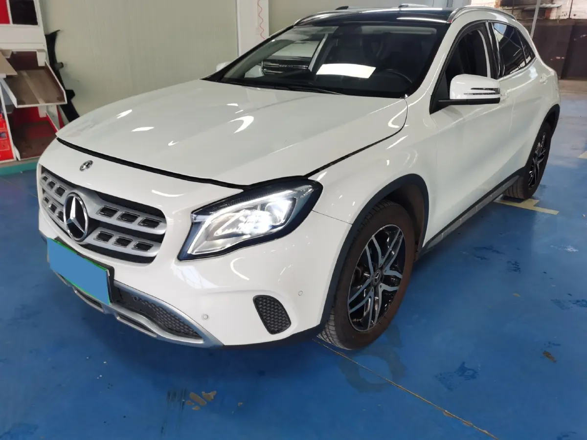 2017 Mercedes-Benz GLA Class 1.6T 156HP L4 7DCT,autocango,china used car exporter,china ev exporter,chinese used car exporter,chinese used ev exporter