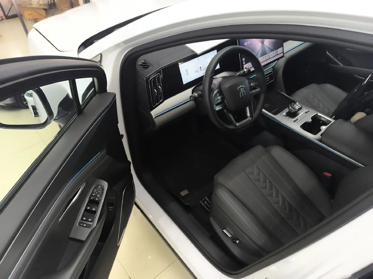 2025 BYD SongL DM-i 1.5L 101HP L4 E-CVT PHEV 26.6KWH,autocango,china used car exporter,china ev exporter,chinese used car exporter,chinese used ev exporter