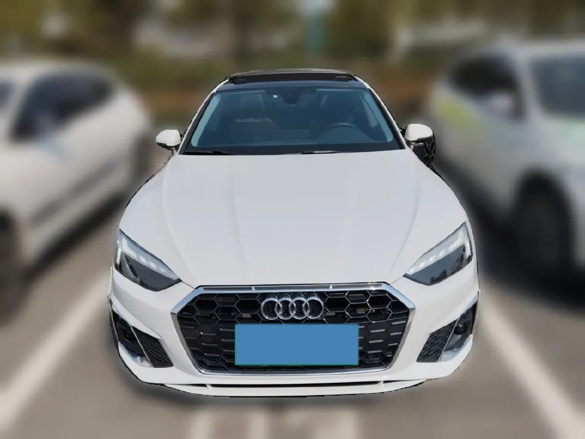 2022 Audi A5 2.0T 204HP L4 7DCT,autocango,china used car exporter,china ev exporter,chinese used car exporter,chinese used ev exporter
