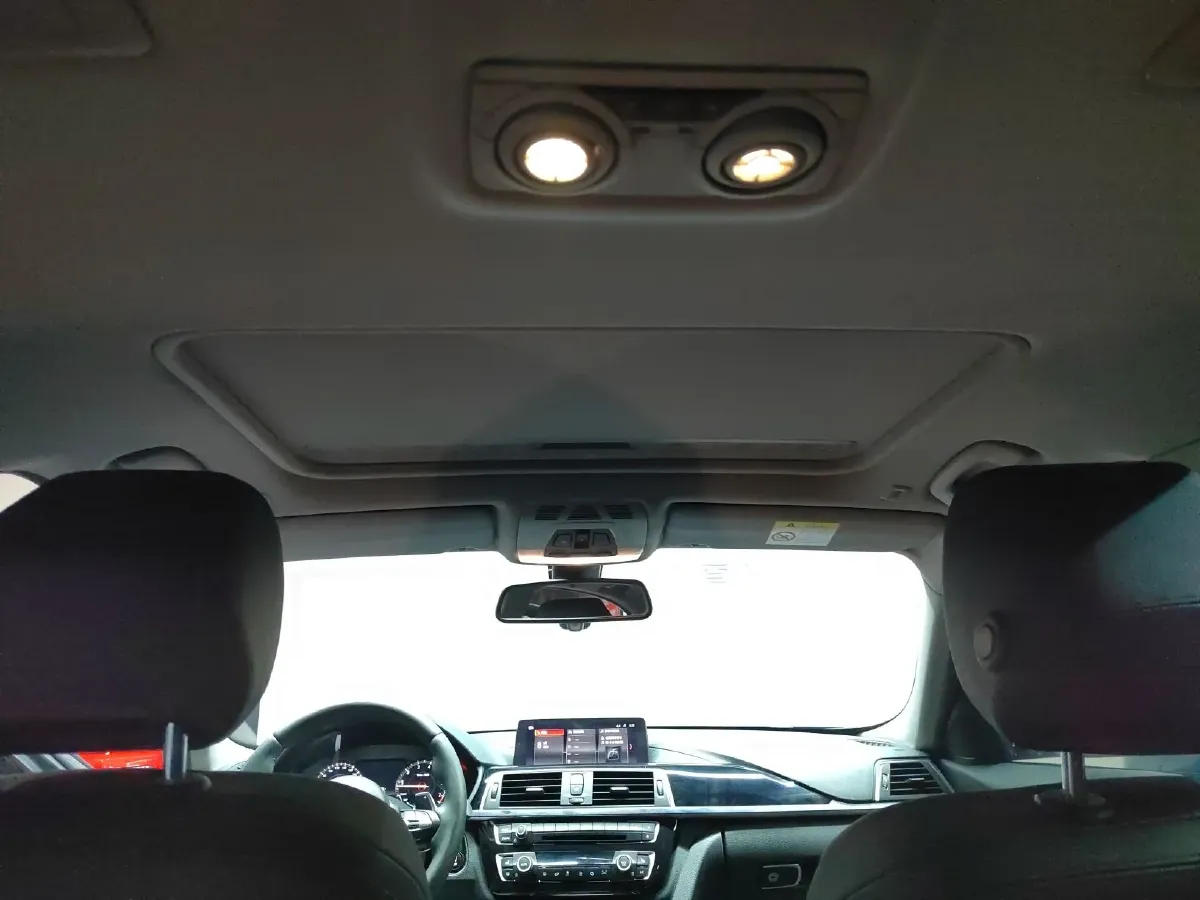 2018 BMW 3 Series 2.0T 184HP L4 8AT,autocango,china used car exporter,china ev exporter,chinese used car exporter,chinese used ev exporter