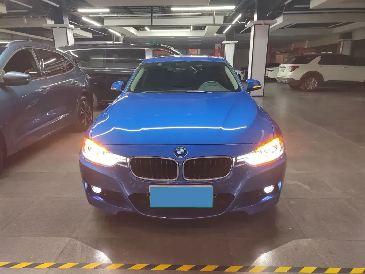 2018 BMW 3 Series 2.0T 184HP L4 8AT,autocango,china used car exporter,china ev exporter,chinese used car exporter,chinese used ev exporter