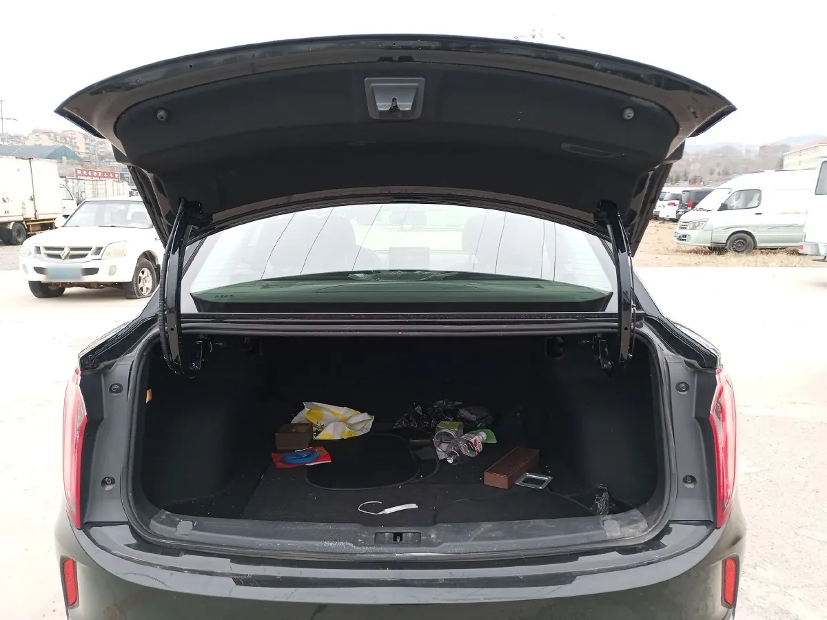 2024 HongQi E-QM5 BEV 60KWH,autocango,china used car exporter,china ev exporter,chinese used car exporter,chinese used ev exporter