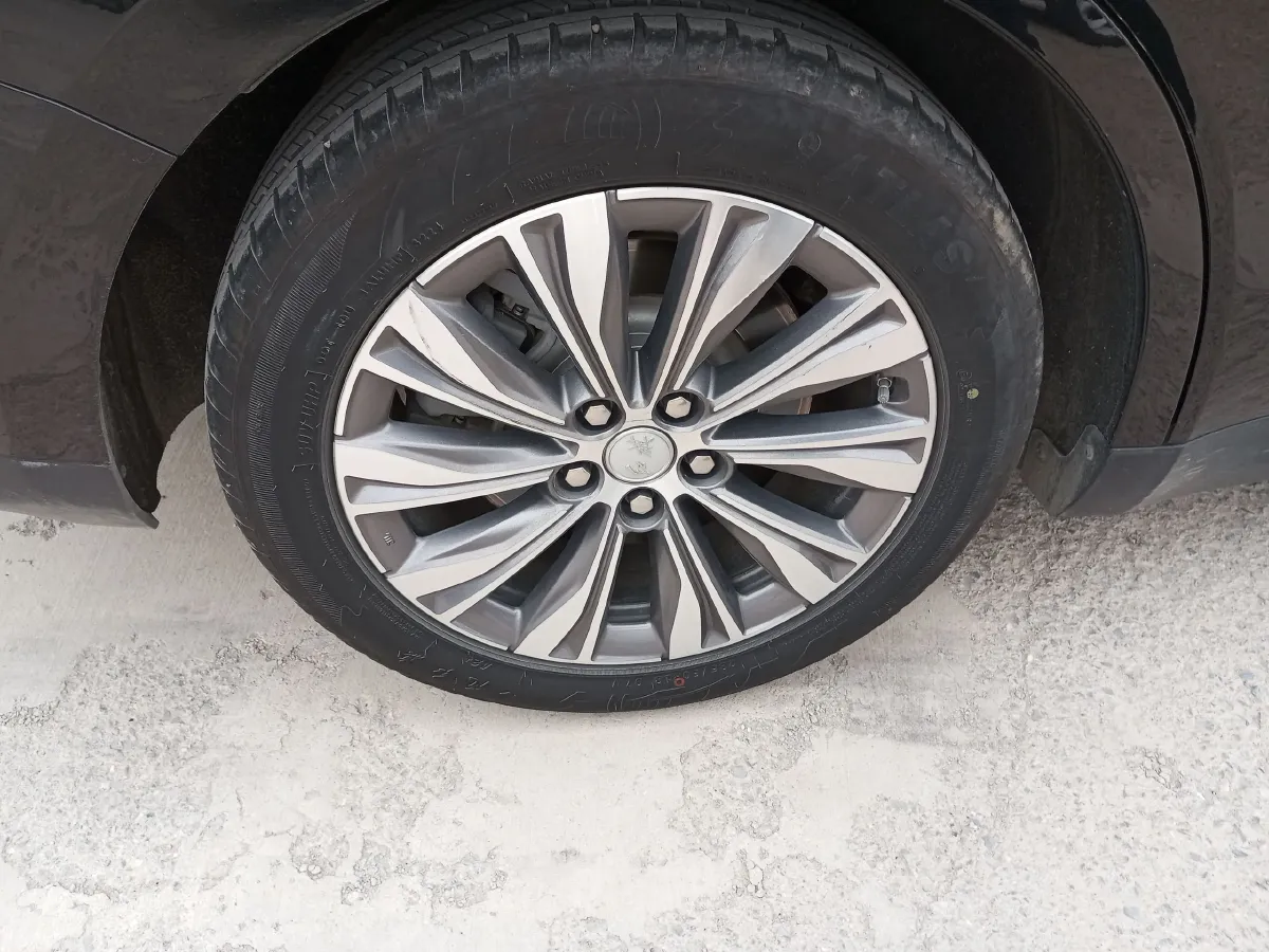 2024 HongQi E-QM5 BEV 60KWH,autocango,china used car exporter,china ev exporter,chinese used car exporter,chinese used ev exporter