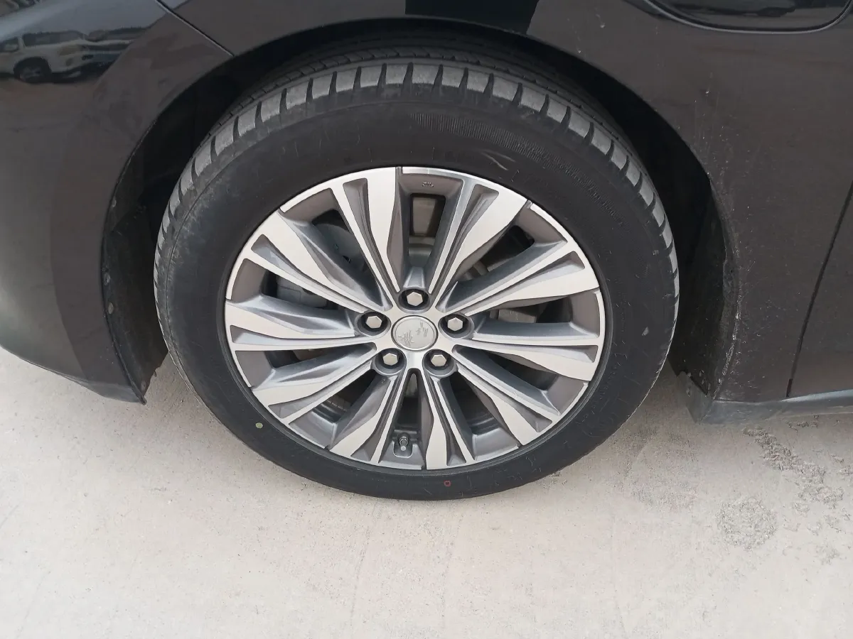 2024 HongQi E-QM5 BEV 60KWH,autocango,china used car exporter,china ev exporter,chinese used car exporter,chinese used ev exporter