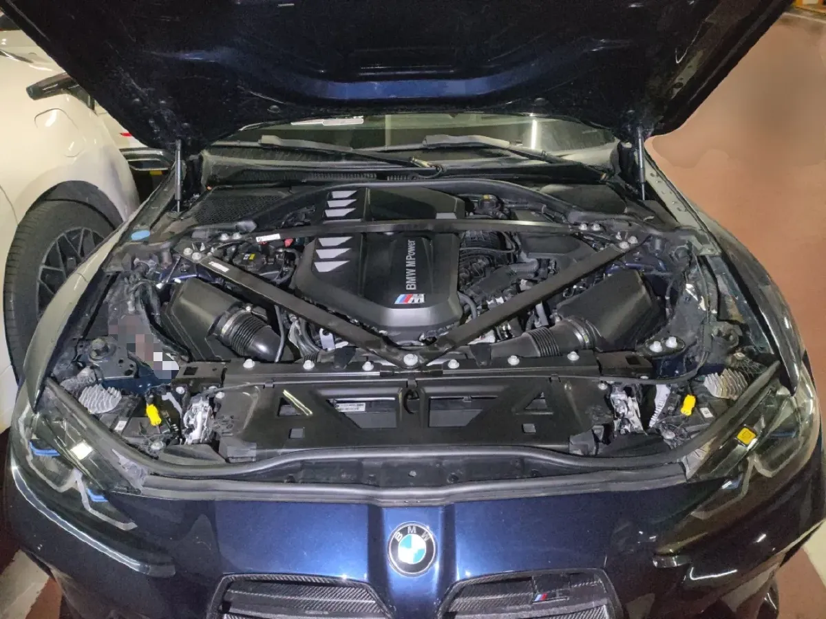 2021 BMW M3 3.0T 510HP L6 8AT,autocango,china used car exporter,china ev exporter,chinese used car exporter,chinese used ev exporter