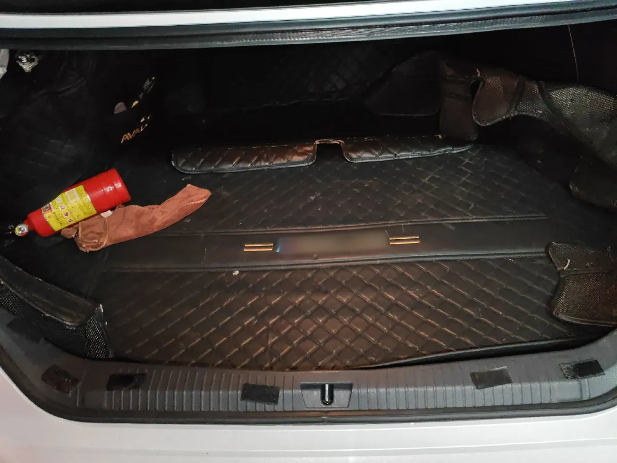 2022 Toyota Avalon 2.5L 209HP L4 8AT,autocango,china used car exporter,china ev exporter,chinese used car exporter,chinese used ev exporter