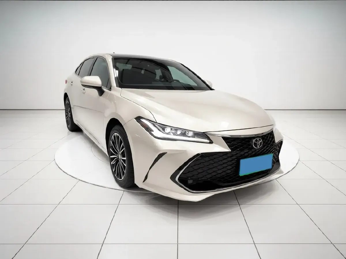 2022 Toyota Avalon 2.5L 209HP L4 8AT,autocango,china used car exporter,china ev exporter,chinese used car exporter,chinese used ev exporter