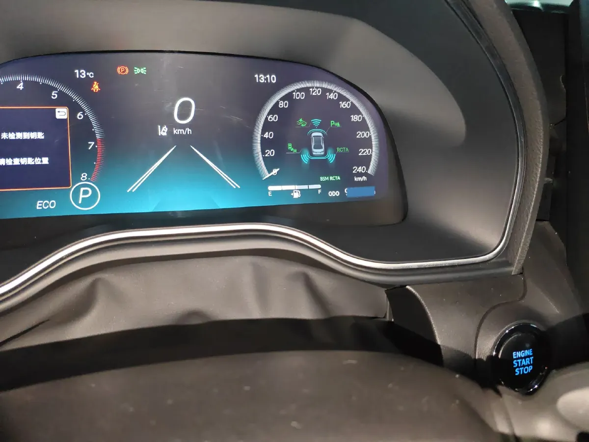 2022 Toyota Avalon 2.5L 209HP L4 8AT,autocango,china used car exporter,china ev exporter,chinese used car exporter,chinese used ev exporter