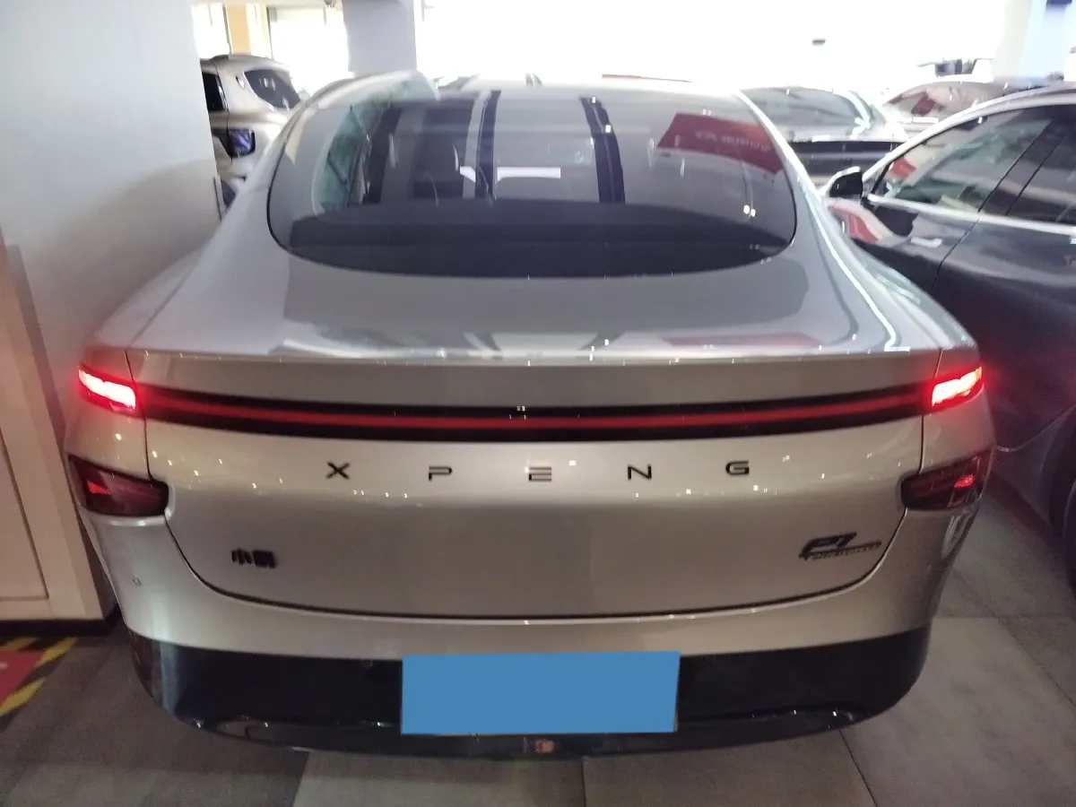 2023 Xpeng P7 BEV 70.8KWH,autocango,china used car exporter,china ev exporter,chinese used car exporter,chinese used ev exporter