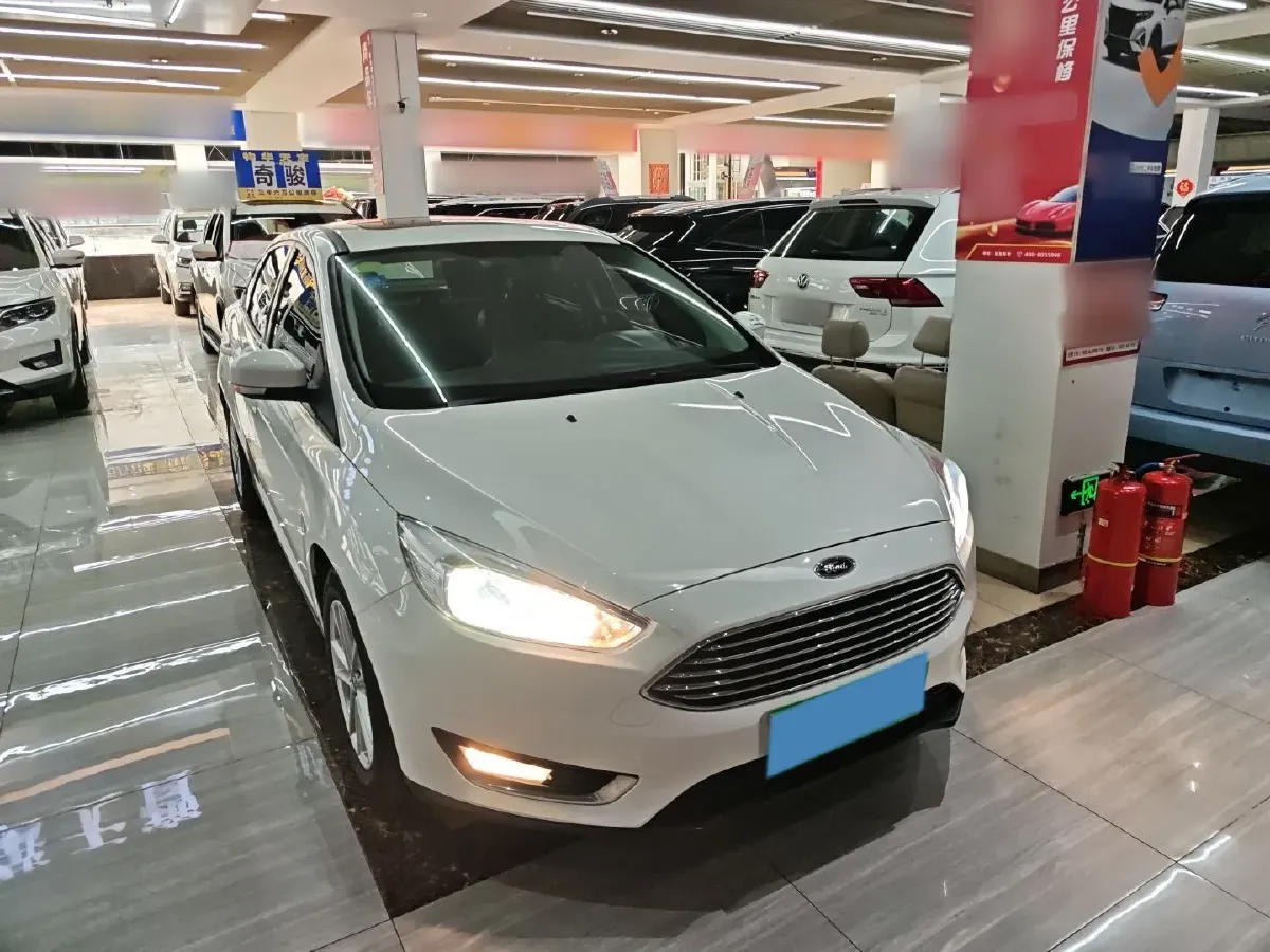2017 Ford Focus 1.6L 125HP L4 6DCT,autocango,china used car exporter,china ev exporter,chinese used car exporter,chinese used ev exporter