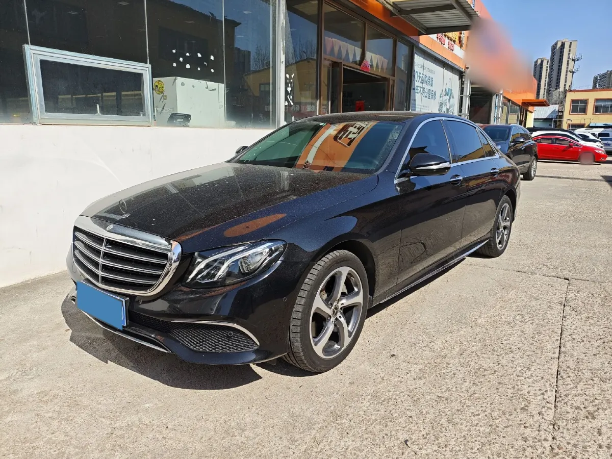 2019 Mercedes-Benz E Class 1.5T 184HP L4 9AT,autocango,china used car exporter,china ev exporter,chinese used car exporter,chinese used ev exporter
