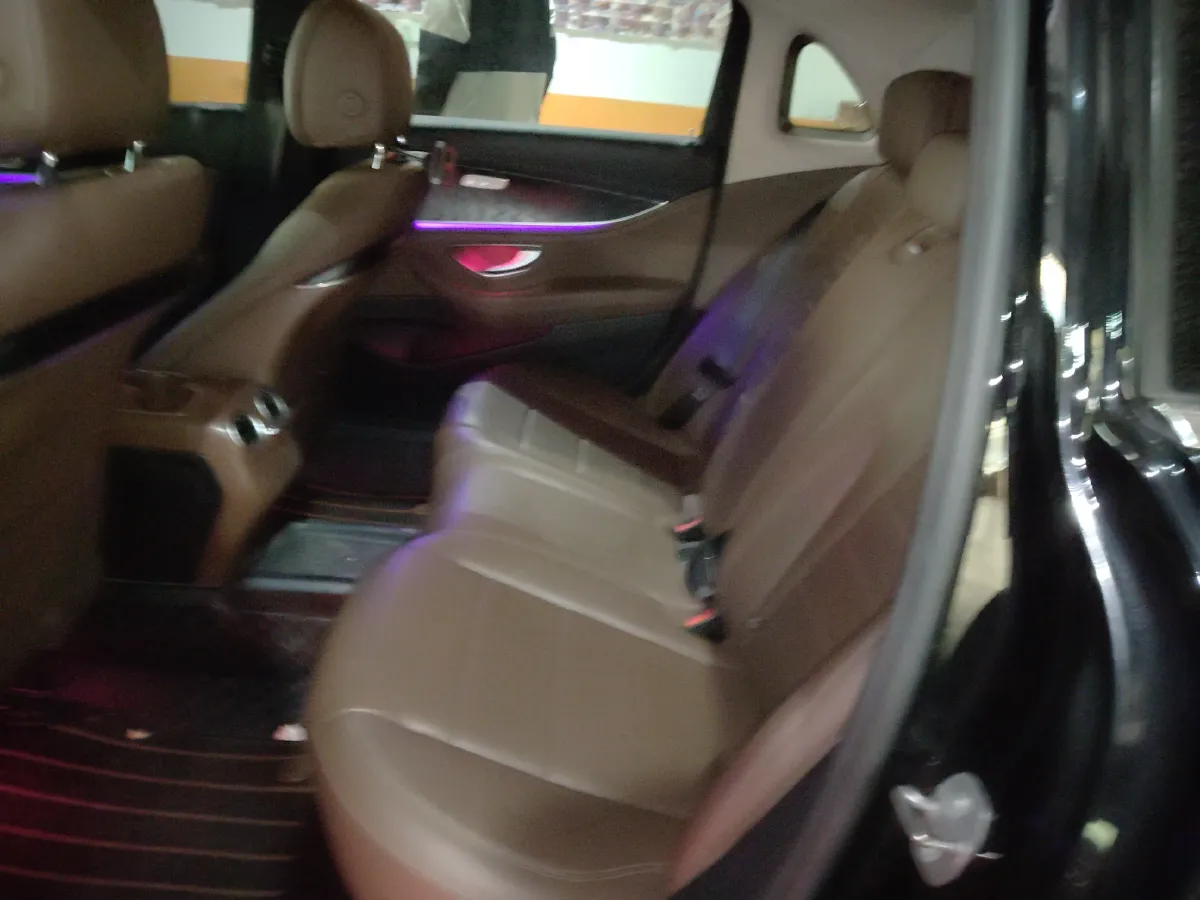 2019 Mercedes-Benz E Class 1.5T 184HP L4 9AT,autocango,china used car exporter,china ev exporter,chinese used car exporter,chinese used ev exporter