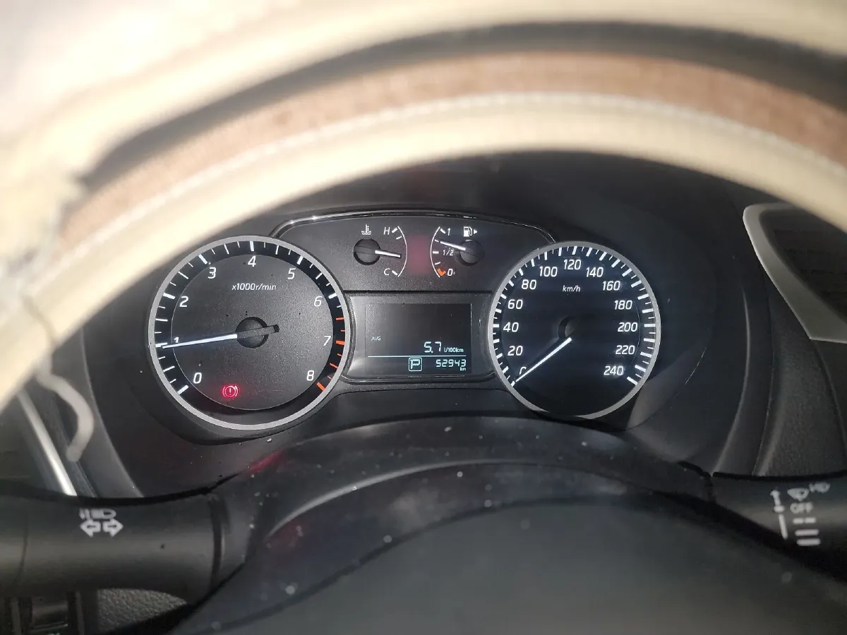 2024 Nissan Sylphy 1.6L 122HP L4 CVT,autocango,china used car exporter,china ev exporter,chinese used car exporter,chinese used ev exporter