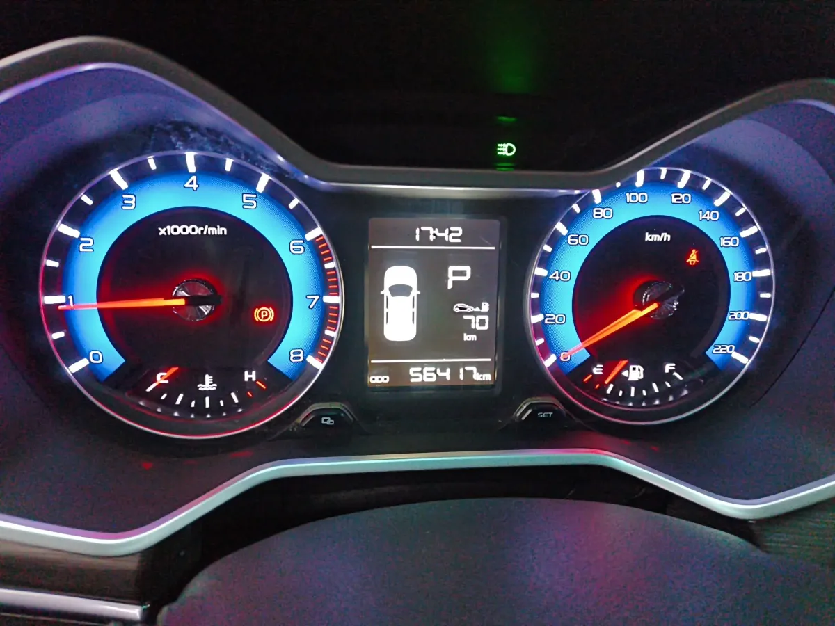 2017 Geely Vision X3 1.5L 102HP L4 4AT,autocango,china used car exporter,china ev exporter,chinese used car exporter,chinese used ev exporter