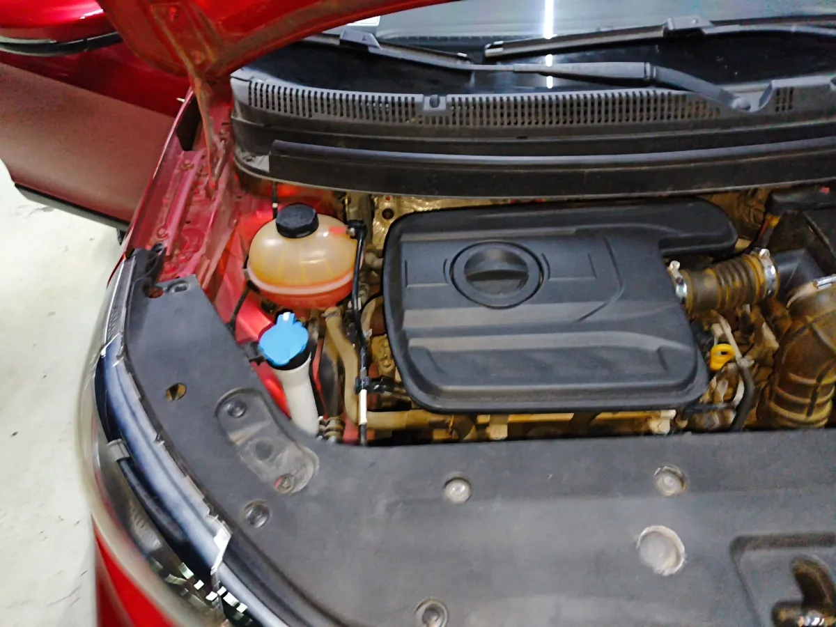 2017 Geely Vision X3 1.5L 102HP L4 4AT,autocango,china used car exporter,china ev exporter,chinese used car exporter,chinese used ev exporter