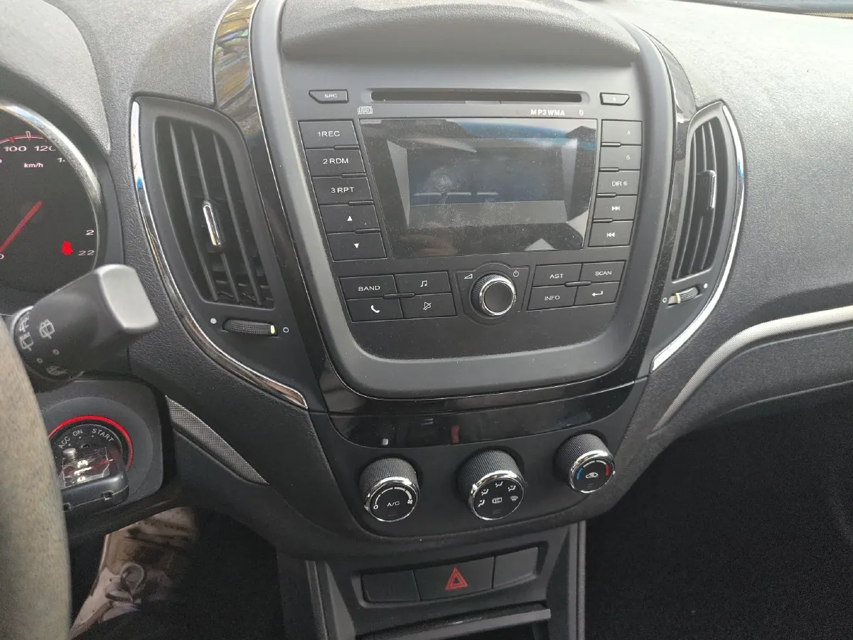 2014 MG 5 1.5T 129HP L4 6AT,autocango,china used car exporter,china ev exporter,chinese used car exporter,chinese used ev exporter