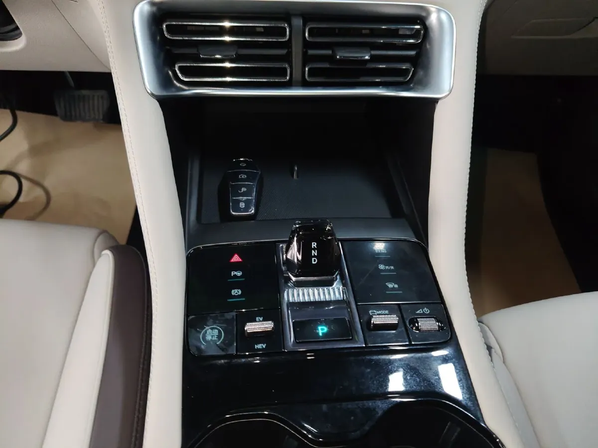 2025 BYD Song Plus 1.5L 101HP L4 E-CVT PHEV 18.3KWH,autocango,china used car exporter,china ev exporter,chinese used car exporter,chinese used ev exporter