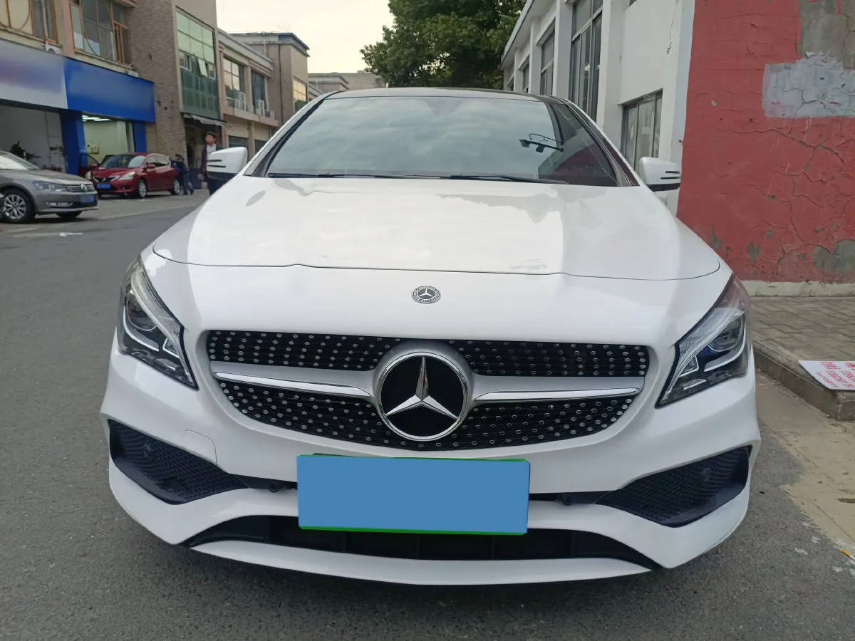 2018 Mercedes-Benz CLA Class 1.6T 156HP L4 7DCT,autocango,china used car exporter,china ev exporter,chinese used car exporter,chinese used ev exporter