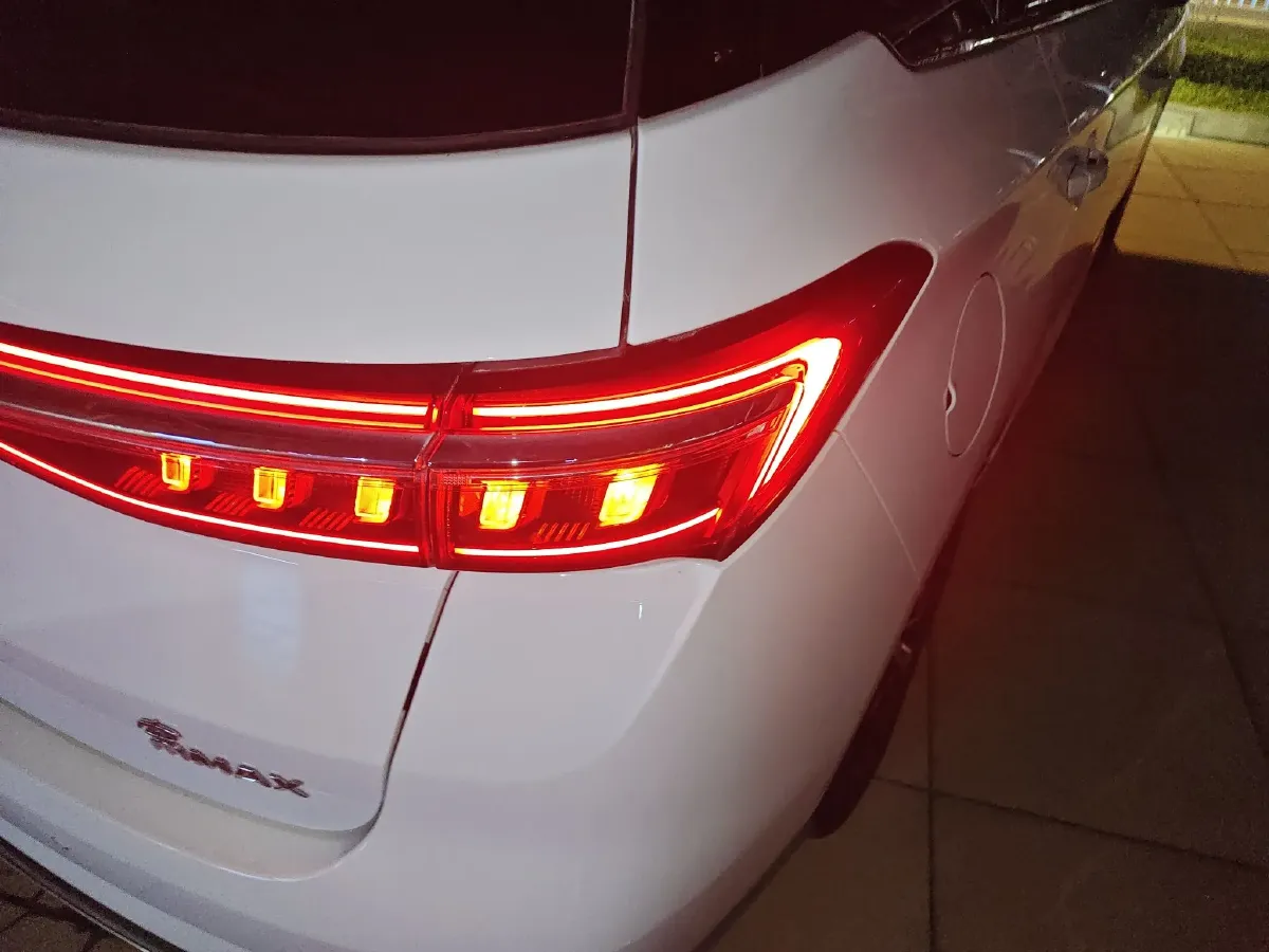 2022 BYD Song MAX 1.5L 110HP L4 E-CVT PHEV 18.3KWH,autocango,china used car exporter,china ev exporter,chinese used car exporter,chinese used ev exporter