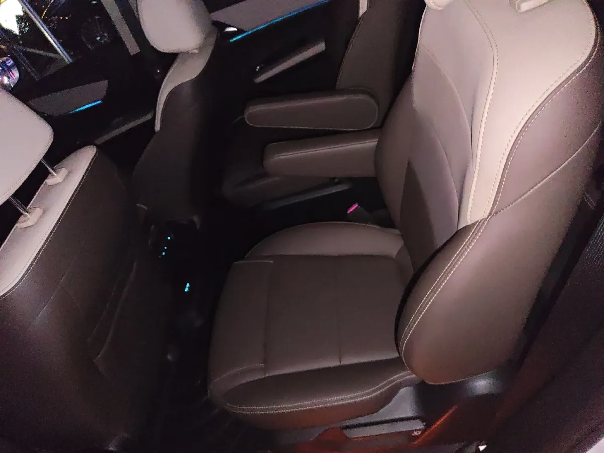 2022 BYD Song MAX 1.5L 110HP L4 E-CVT PHEV 18.3KWH,autocango,china used car exporter,china ev exporter,chinese used car exporter,chinese used ev exporter