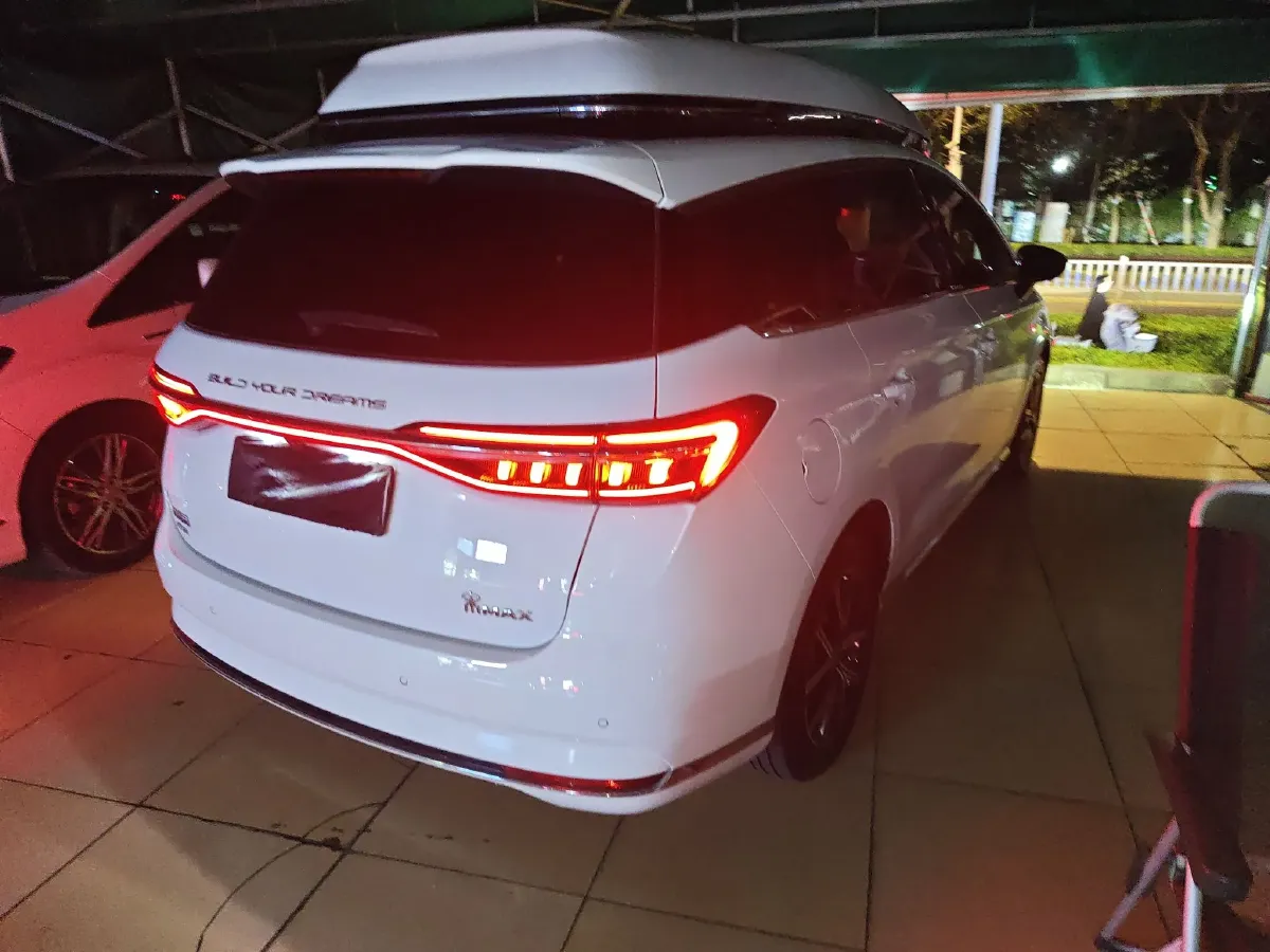2022 BYD Song MAX 1.5L 110HP L4 E-CVT PHEV 18.3KWH,autocango,china used car exporter,china ev exporter,chinese used car exporter,chinese used ev exporter