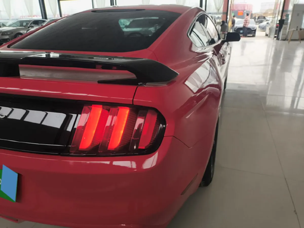 2020 Ford Mustang 2.3T 299HP L4 10AT,autocango,china used car exporter,china ev exporter,chinese used car exporter,chinese used ev exporter