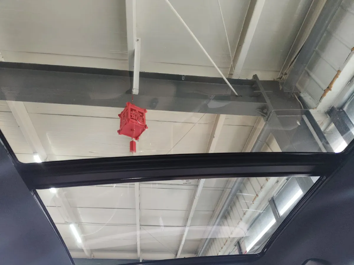 2021 Li ONE Range Extended 131HP REEV 40.5KWH,autocango,china used car exporter,china ev exporter,chinese used car exporter,chinese used ev exporter