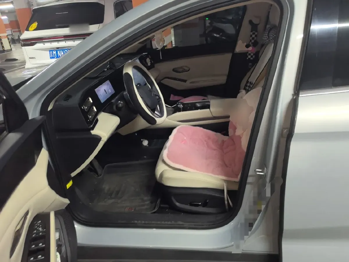 2024 BYD QinL 1.5L 101HP L4 E-CVT PHEV 15.87KWH,autocango,china used car exporter,china ev exporter,chinese used car exporter,chinese used ev exporter