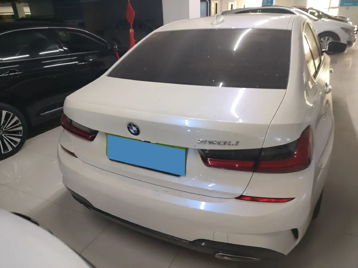 2020 BMW 3 Series 2.0T 156HP L4 8AT,autocango,china used car exporter,china ev exporter,chinese used car exporter,chinese used ev exporter