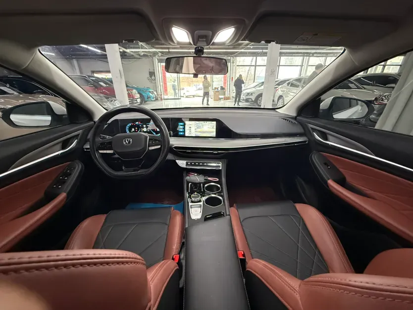 2024 ChangAn Eado 1.4T 160HP L4 7DCT,autocango,china used car exporter,china ev exporter,chinese used car exporter,chinese used ev exporter