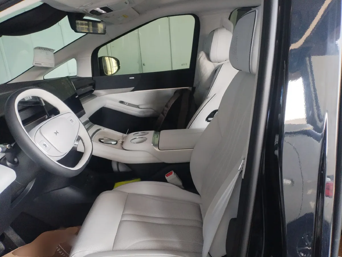 2024 Xpeng X9 BEV 101.5KWH,autocango,china used car exporter,china ev exporter,chinese used car exporter,chinese used ev exporter