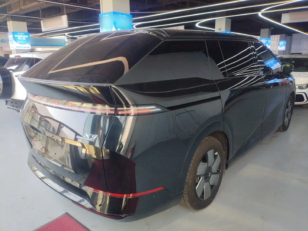 2024 Xpeng X9 BEV 101.5KWH,autocango,china used car exporter,china ev exporter,chinese used car exporter,chinese used ev exporter
