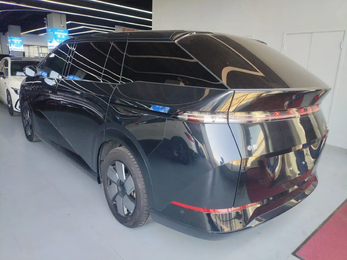 2024 Xpeng X9 BEV 101.5KWH,autocango,china used car exporter,china ev exporter,chinese used car exporter,chinese used ev exporter