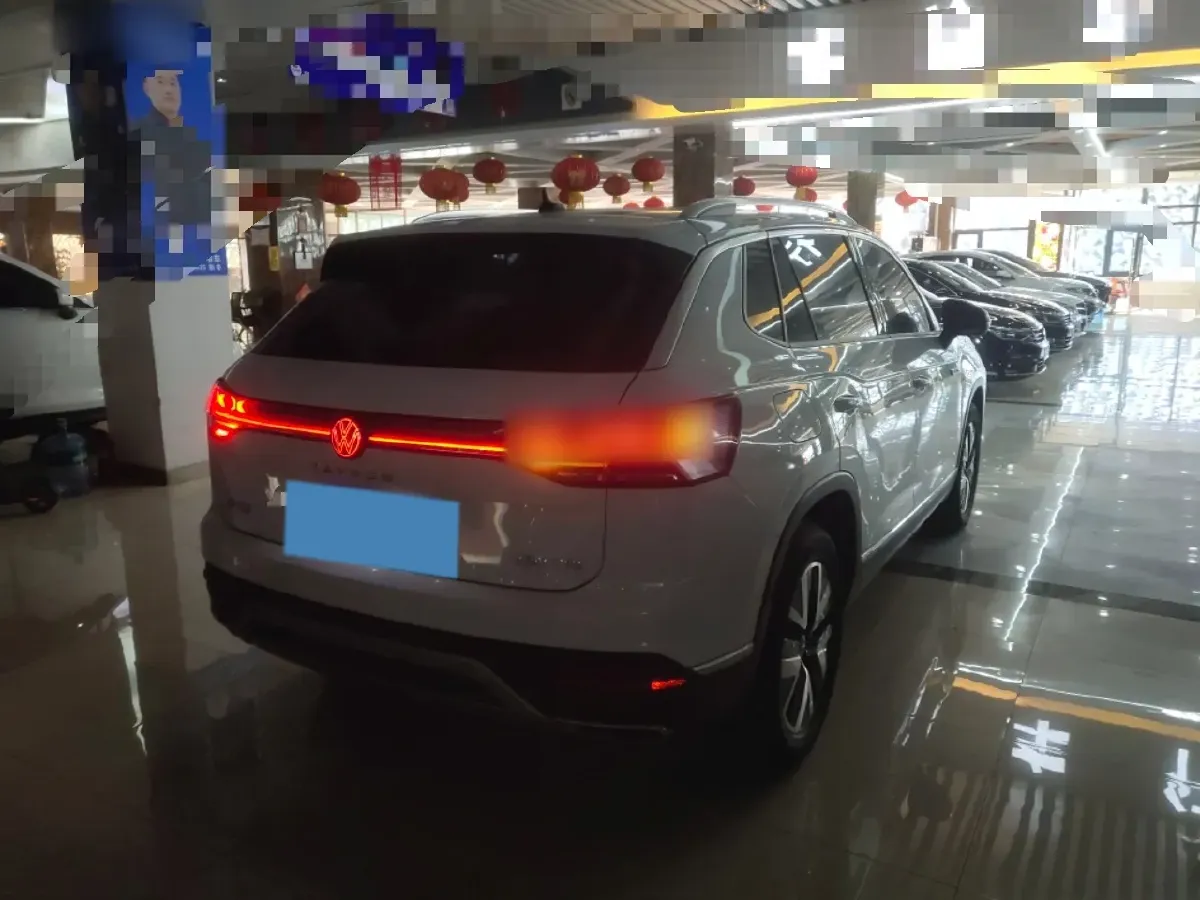 2023 Tank 300 2.0T 227HP L4 8AT,autocango,china used car exporter,china ev exporter,chinese used car exporter,chinese used ev exporter