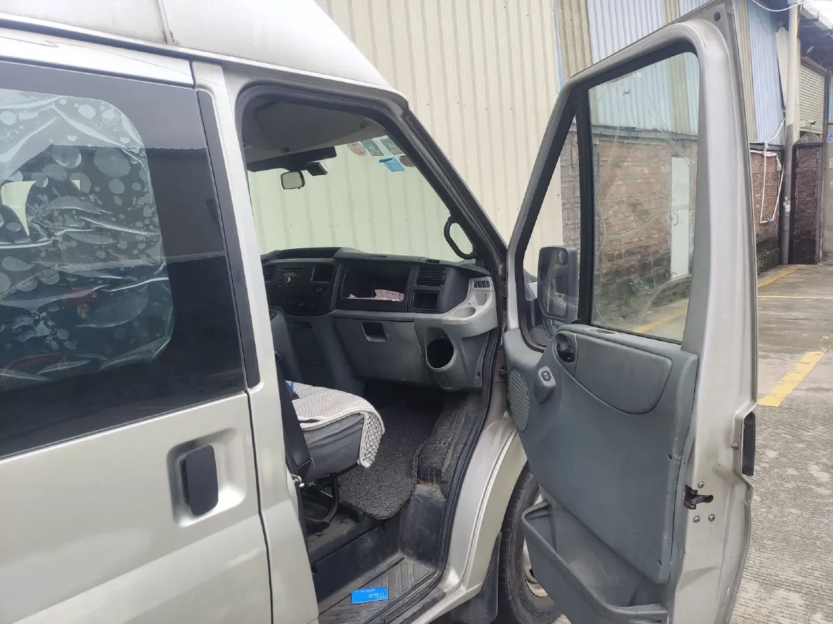 2009 Ford New Era Transit 2.4T 115HP L4 6MT,autocango,china used car exporter,china ev exporter,chinese used car exporter,chinese used ev exporter