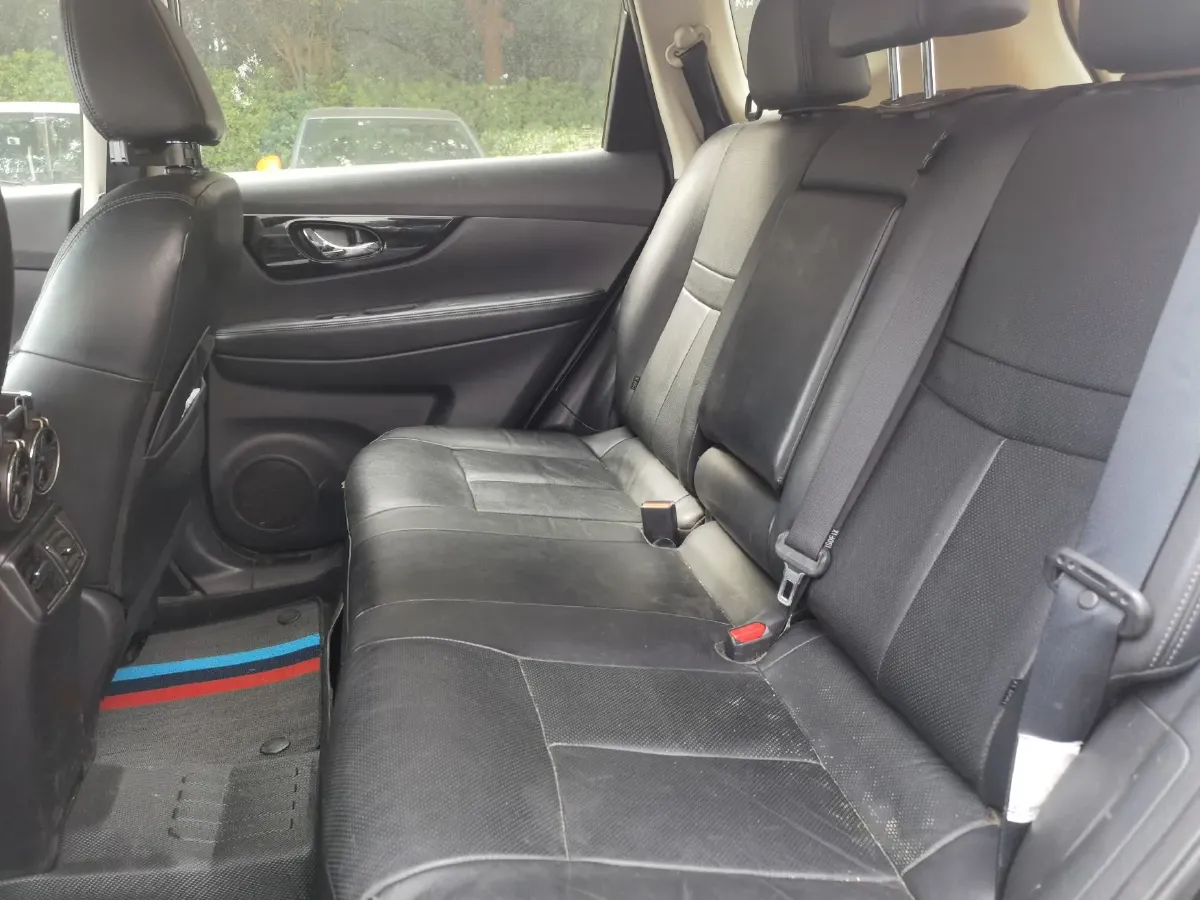 2019 Nissan X-Trail 2.0L 154HP L4 CVT,autocango,china used car exporter,china ev exporter,chinese used car exporter,chinese used ev exporter