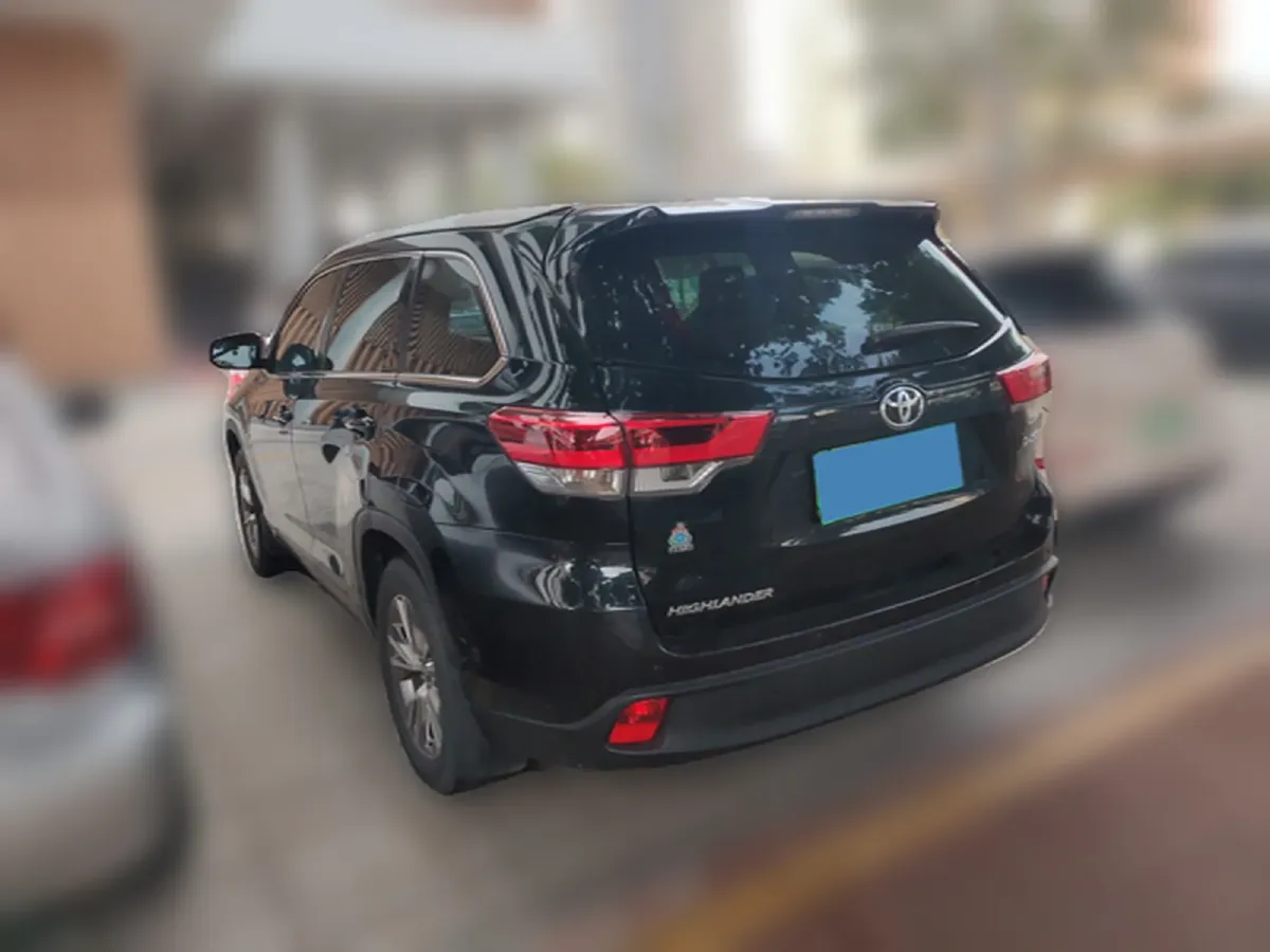 2021 Tank 300 2.0T 227HP L4 8AT,autocango,china used car exporter,china ev exporter,chinese used car exporter,chinese used ev exporter